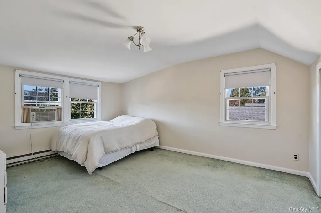 29 Summit Avenue Lynbrook NY 11563