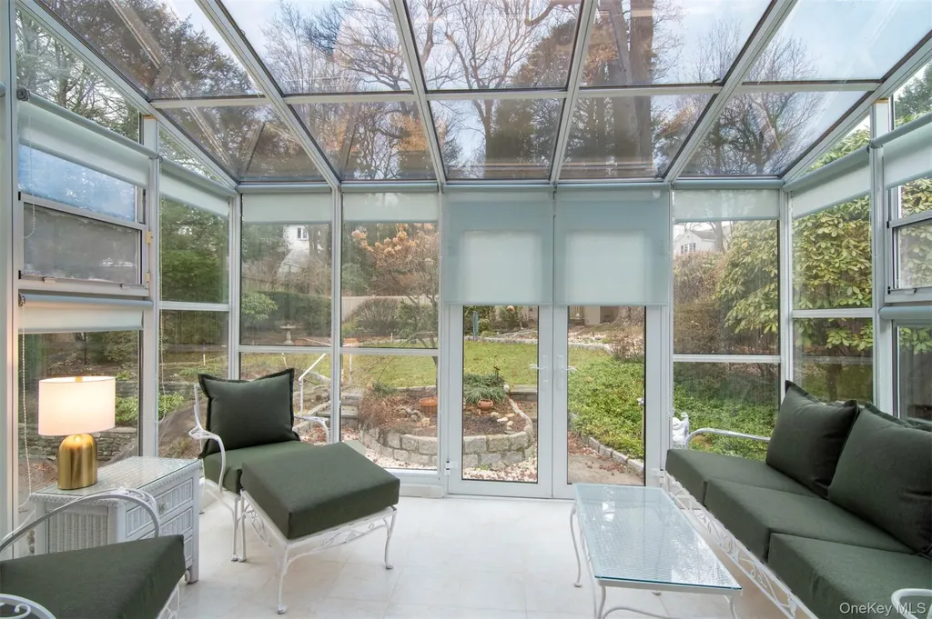 66 Aka 68 Wildway Bronxville NY 10708