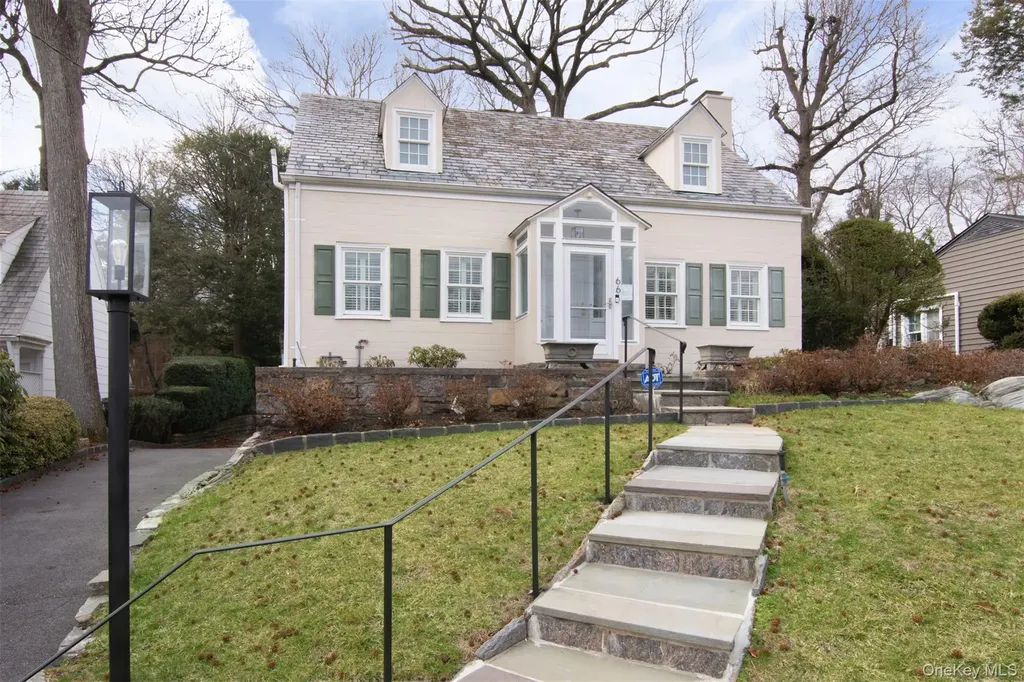 66 Aka 68 Wildway Bronxville NY 10708
