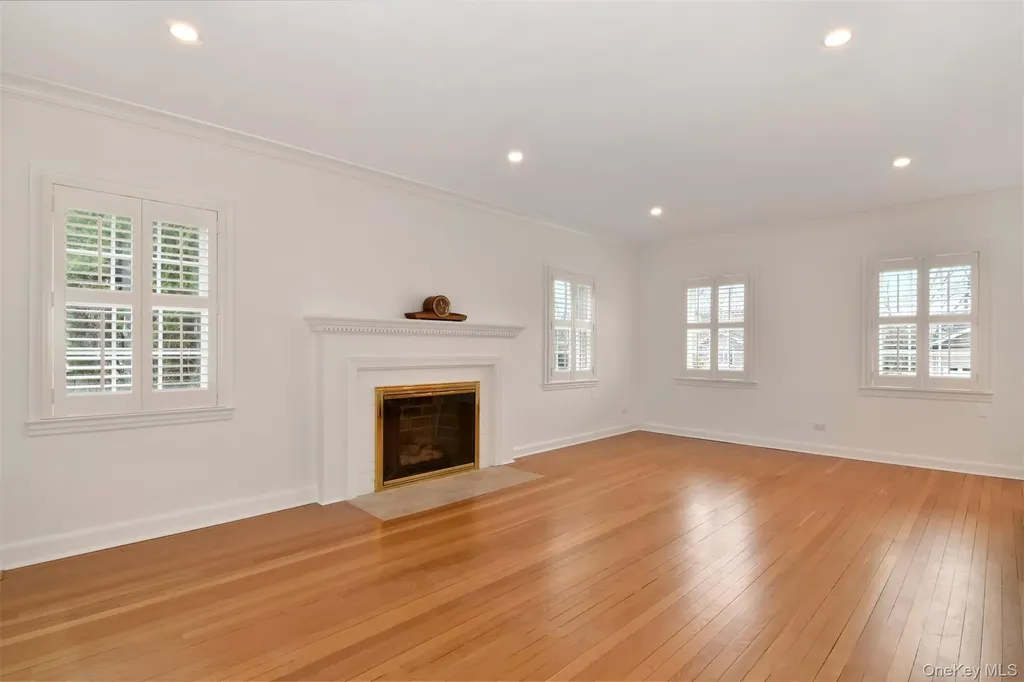 66 Aka 68 Wildway Bronxville NY 10708