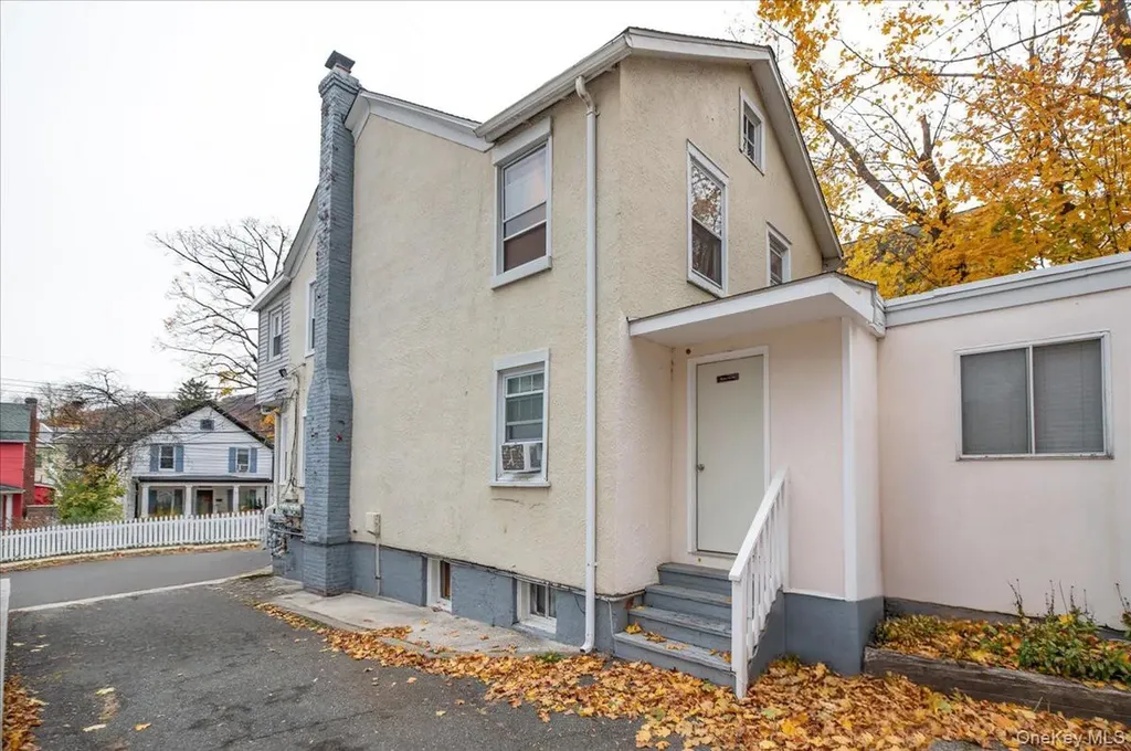 28 E Catherine Street Nyack NY 10960