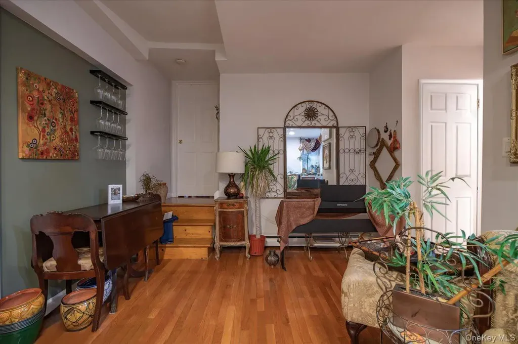 28 E Catherine Street Nyack NY 10960