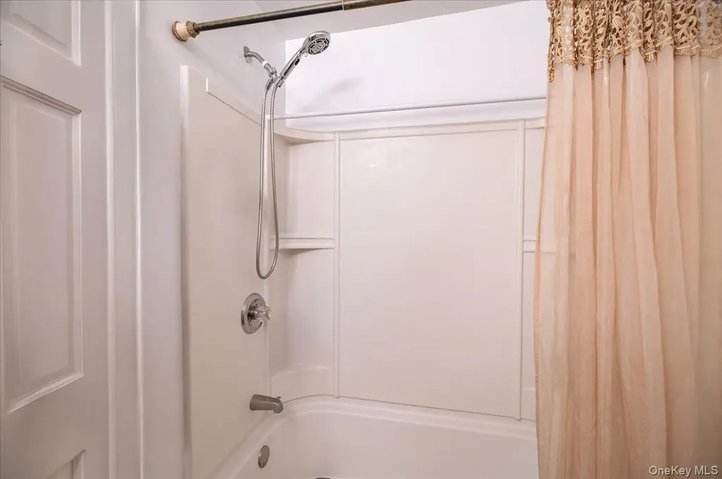 28 E Catherine Street Nyack NY 10960