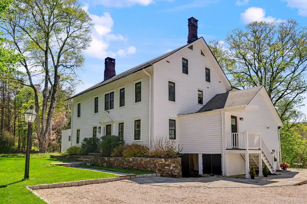 233 Long Ridge Road Bedford NY 10506