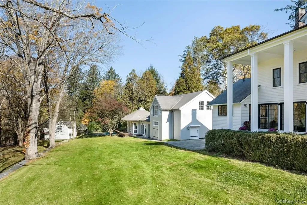 233 Long Ridge Road Bedford NY 10506
