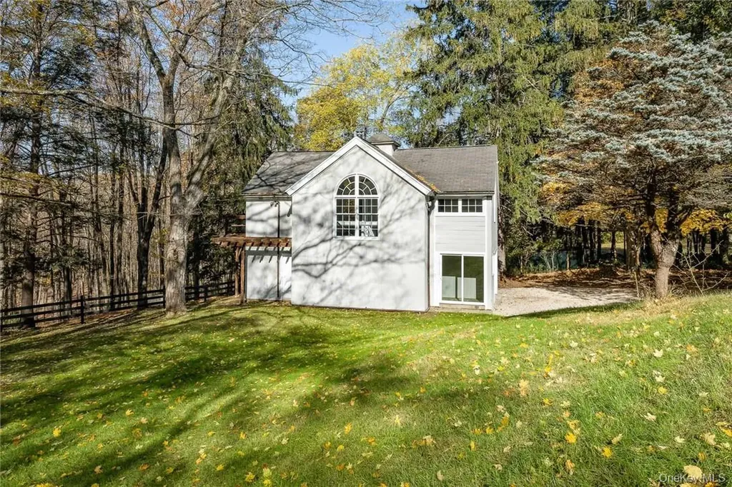 233 Long Ridge Road Bedford NY 10506
