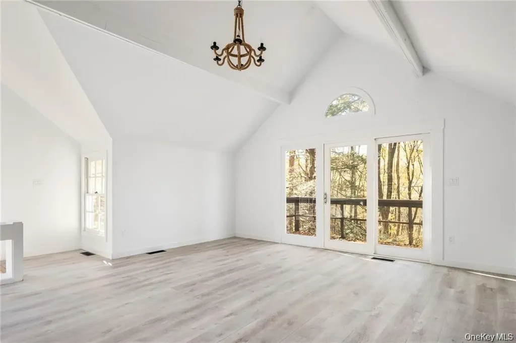233 Long Ridge Road Bedford NY 10506