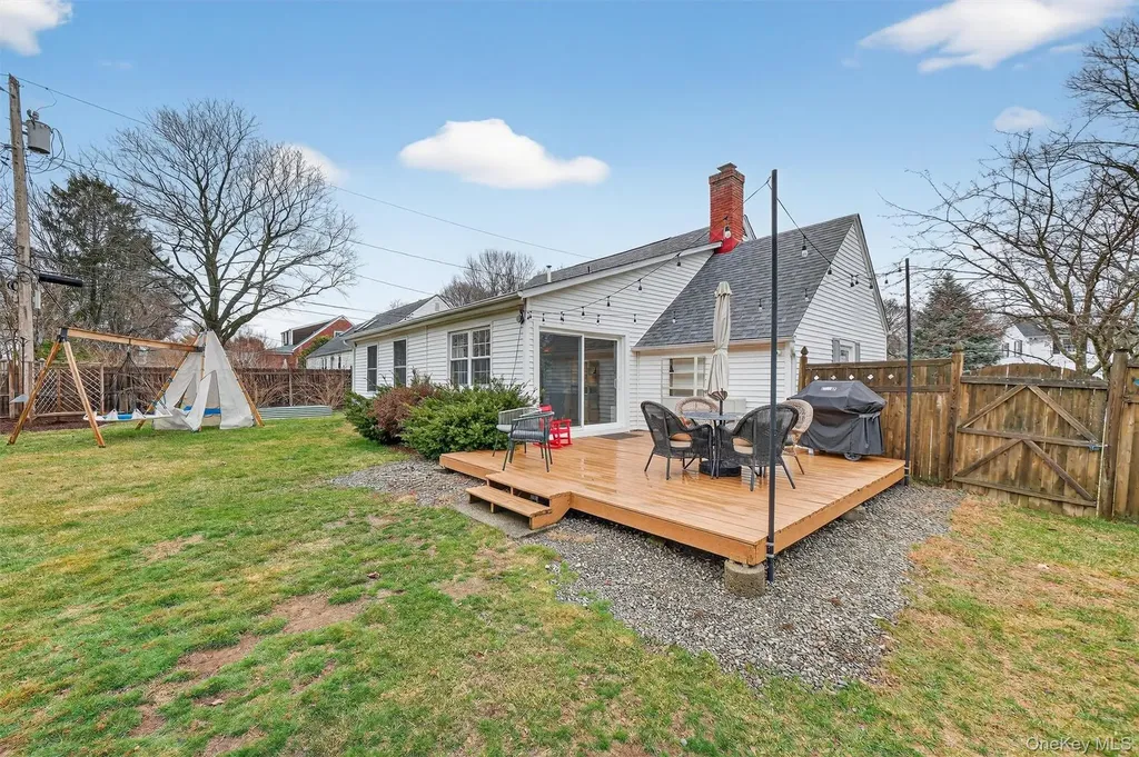 114 Chestnut Drive New Windsor NY 12553