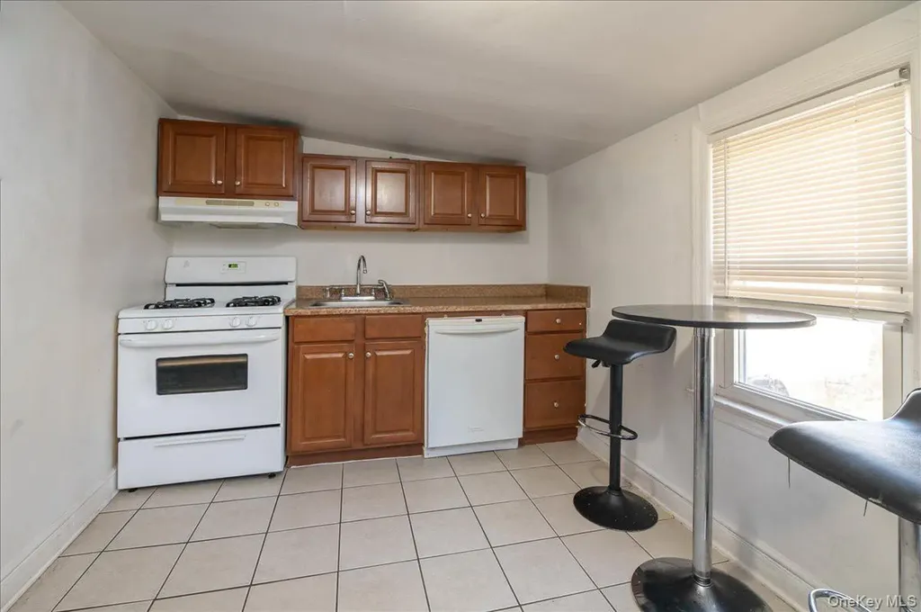 26 E Catherine Street Nyack NY 10960