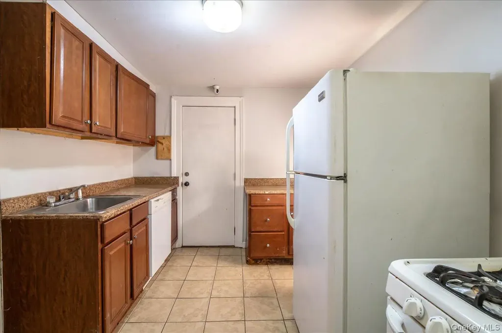 26 E Catherine Street Nyack NY 10960