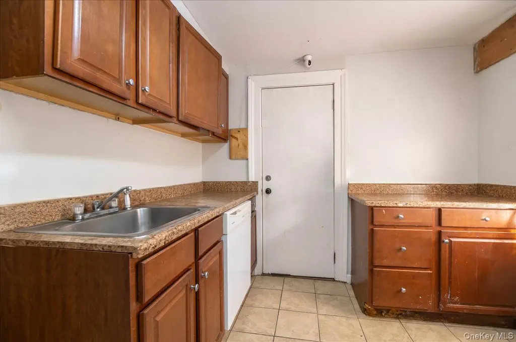 26 E Catherine Street Nyack NY 10960