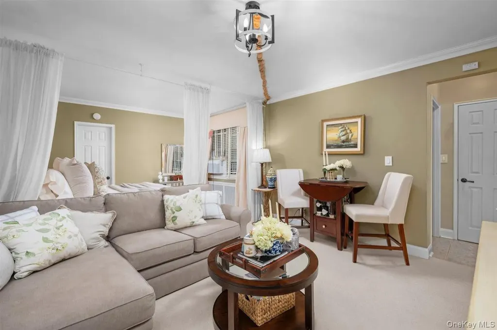 1 Bryant Crescent White Plains NY 10605