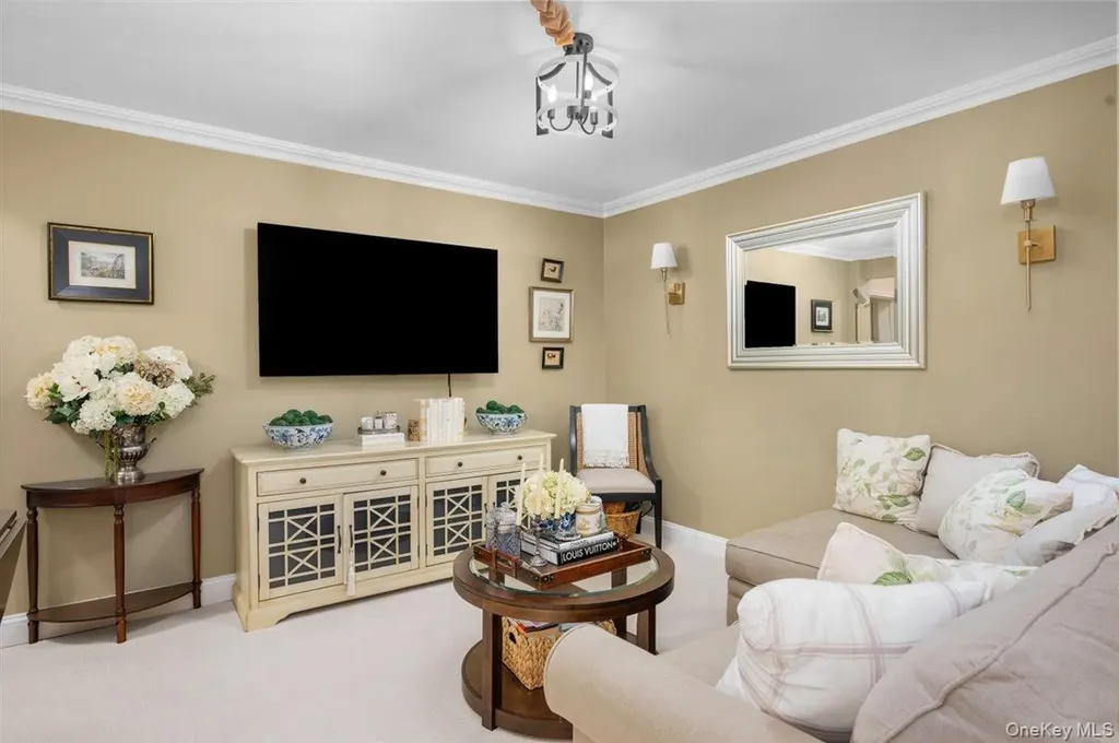 1 Bryant Crescent White Plains NY 10605