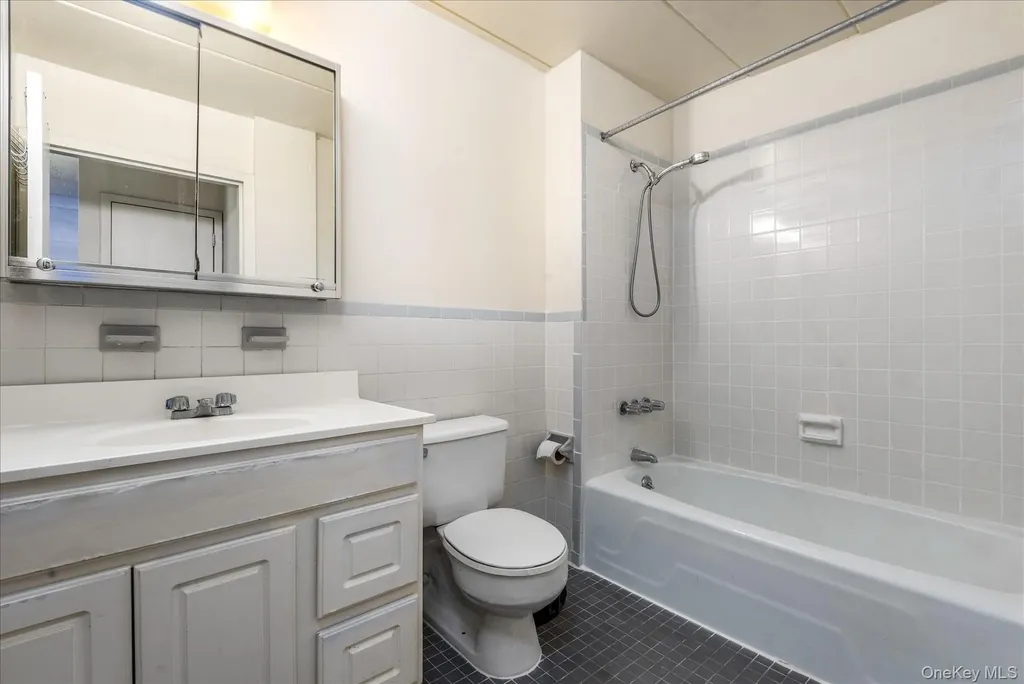 139-35 35th Avenue Flushing NY 11354