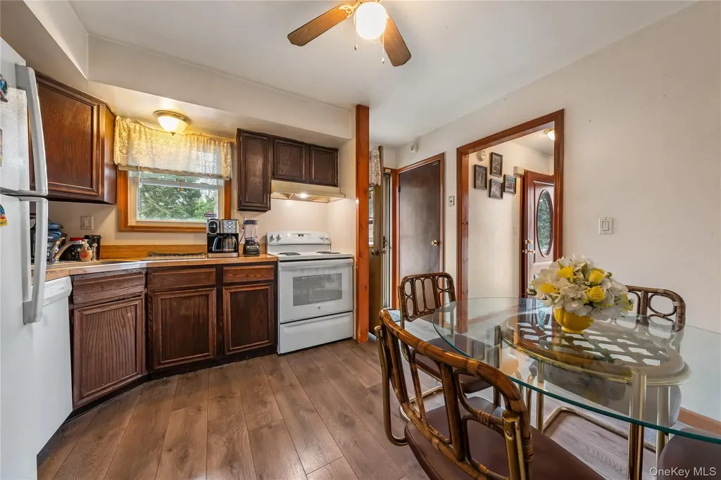 25 Woodcut Drive Mastic Beach NY 11951