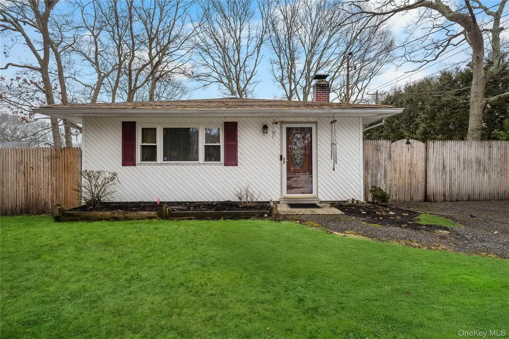 25 Woodcut Drive Mastic Beach NY 11951
