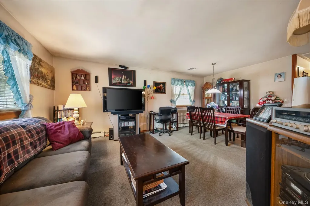 25 Woodcut Drive Mastic Beach NY 11951