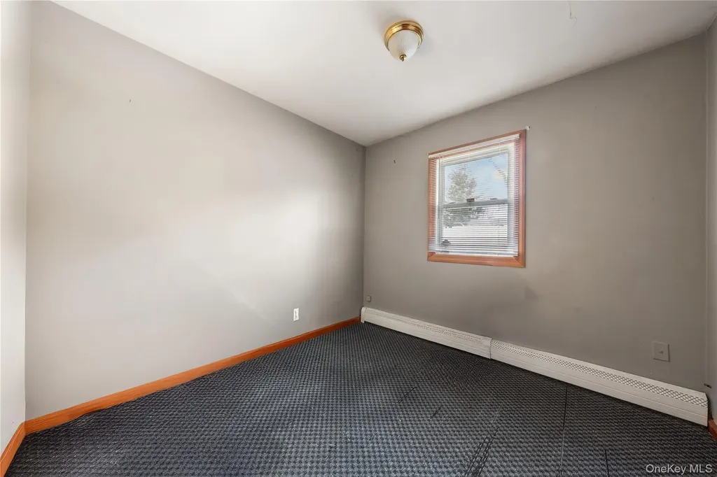 25 Woodcut Drive Mastic Beach NY 11951