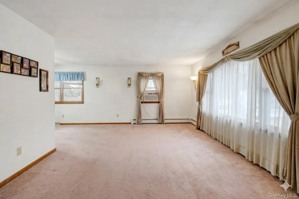 17 Last Road Middletown NY 10941