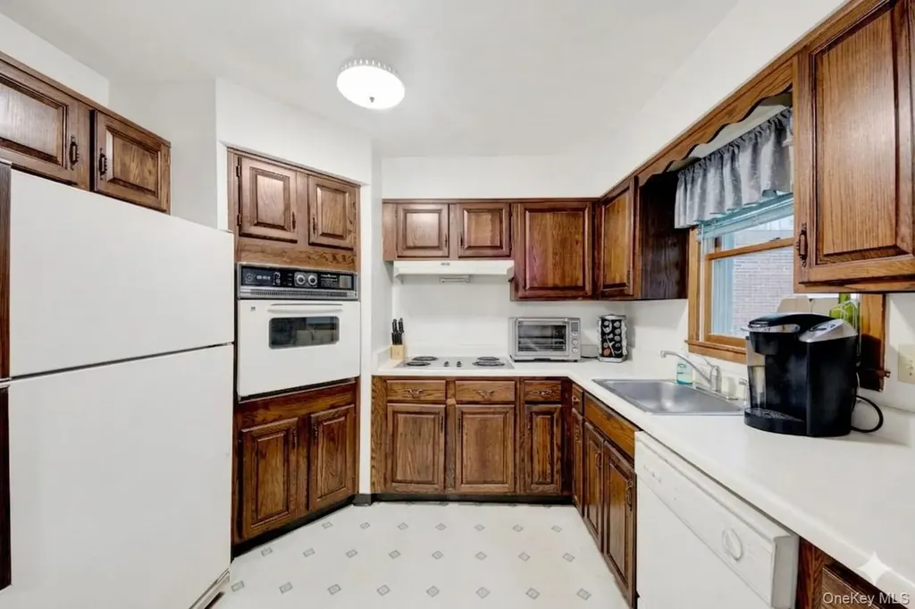 17 Last Road Middletown NY 10941