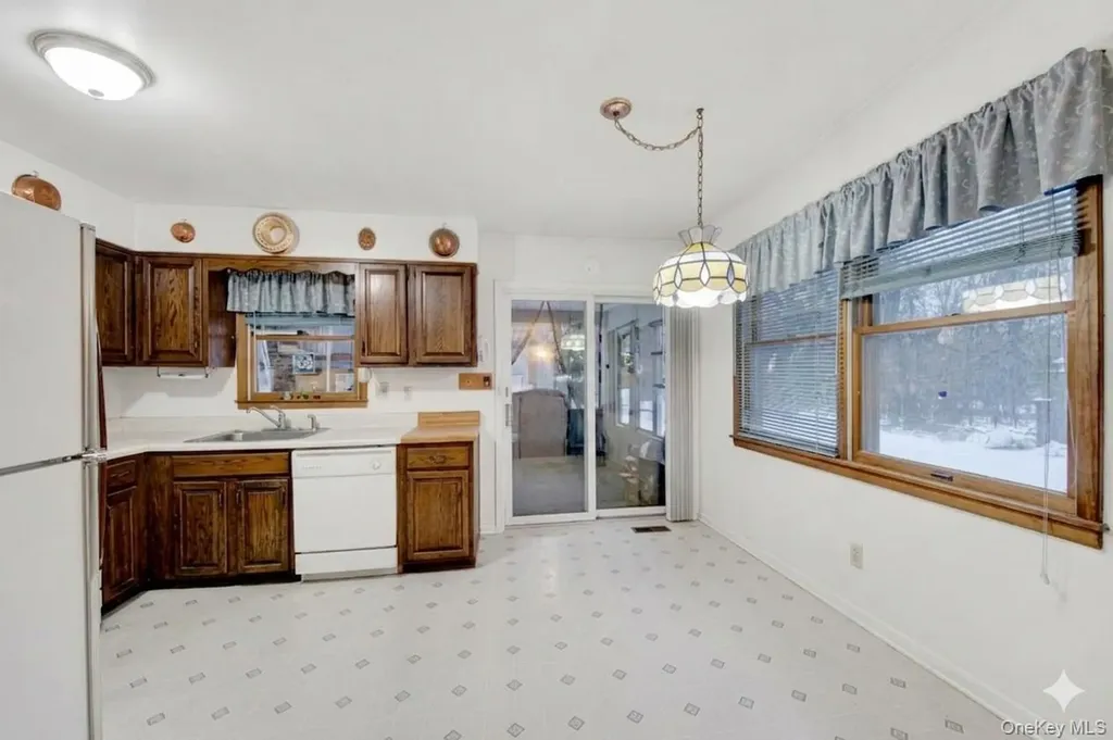 17 Last Road Middletown NY 10941