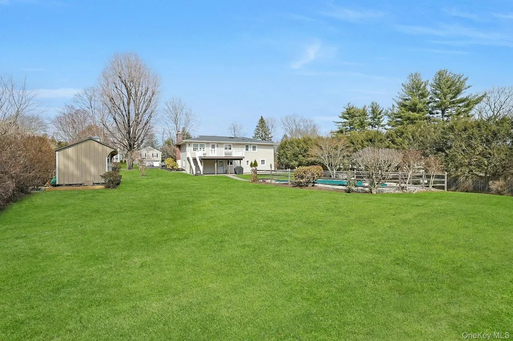 12 Greenwood Lane Valhalla NY 10595