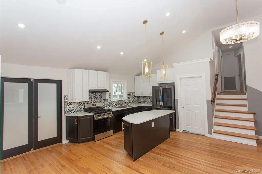 712 Barnes Avenue Baldwin NY 11510