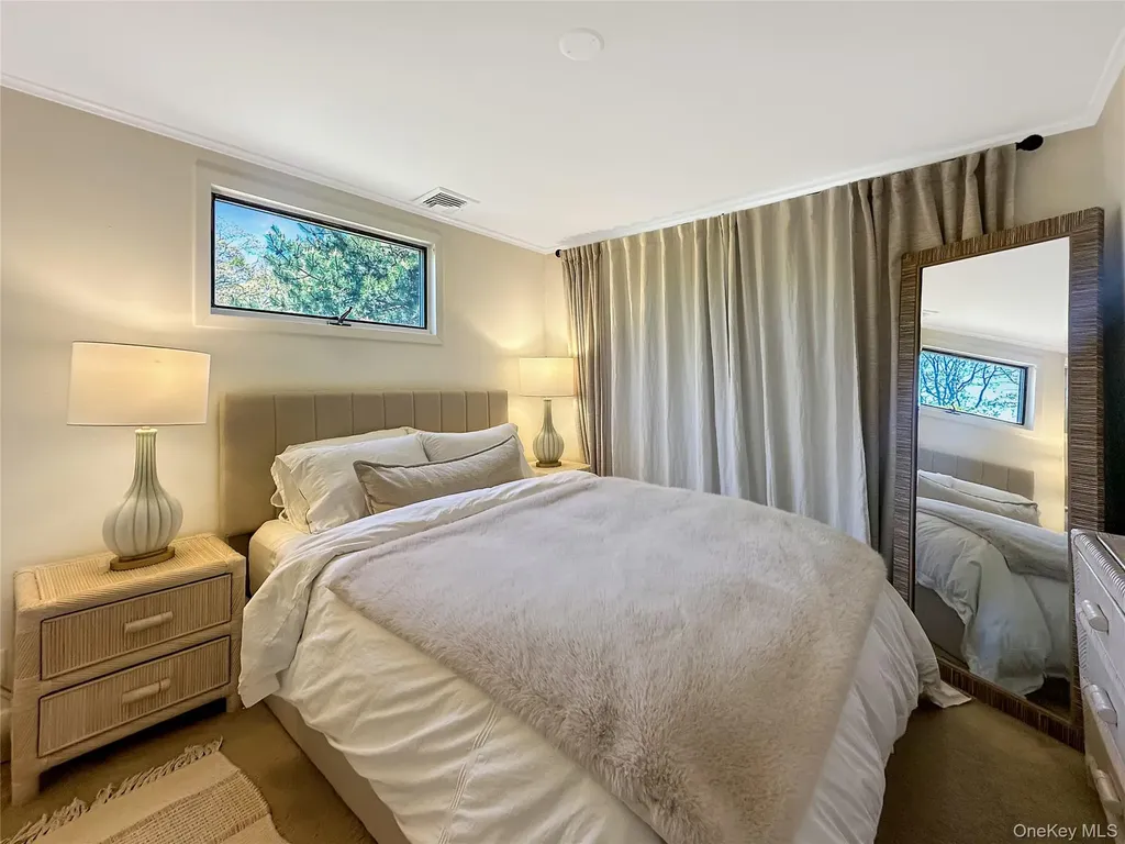 57 Nash Avenue Flanders NY 11901