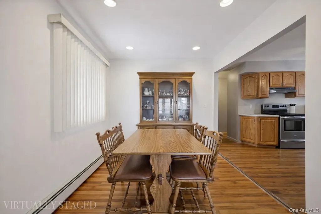 108 Lee Avenue Babylon NY 11702