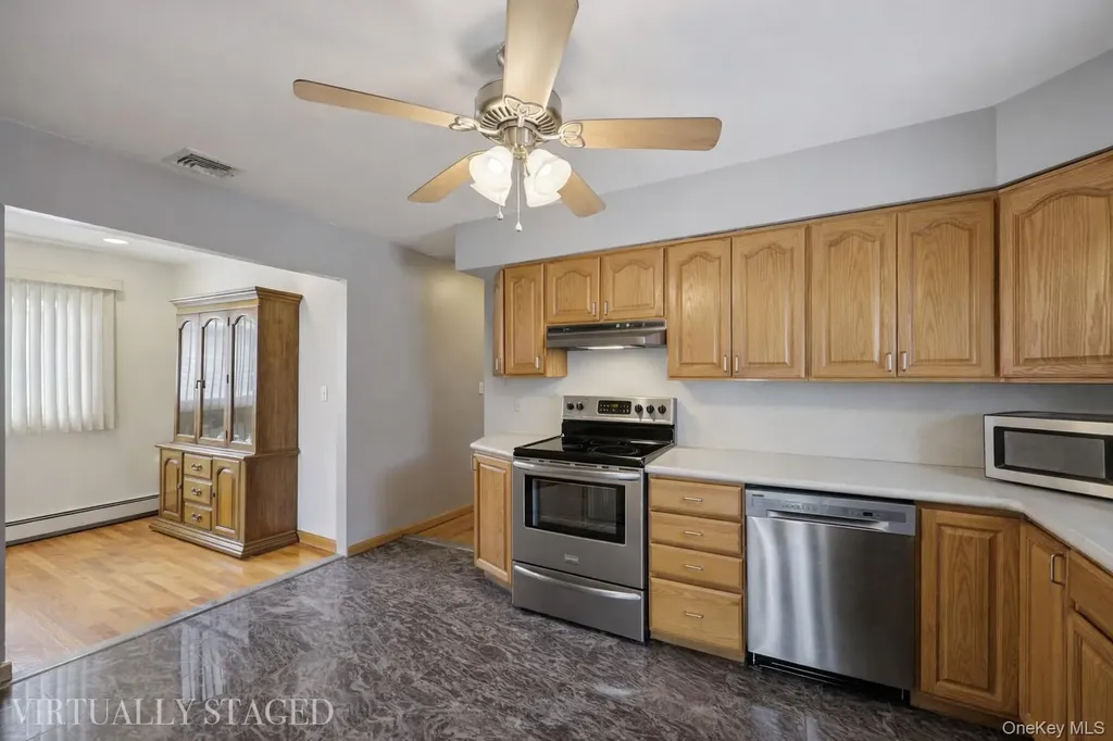 108 Lee Avenue Babylon NY 11702