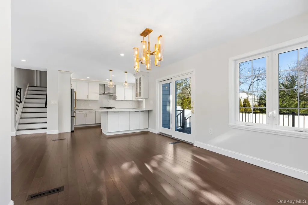91 Worthington Road White Plains NY 10607