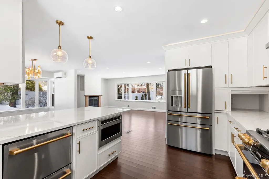 91 Worthington Road White Plains NY 10607
