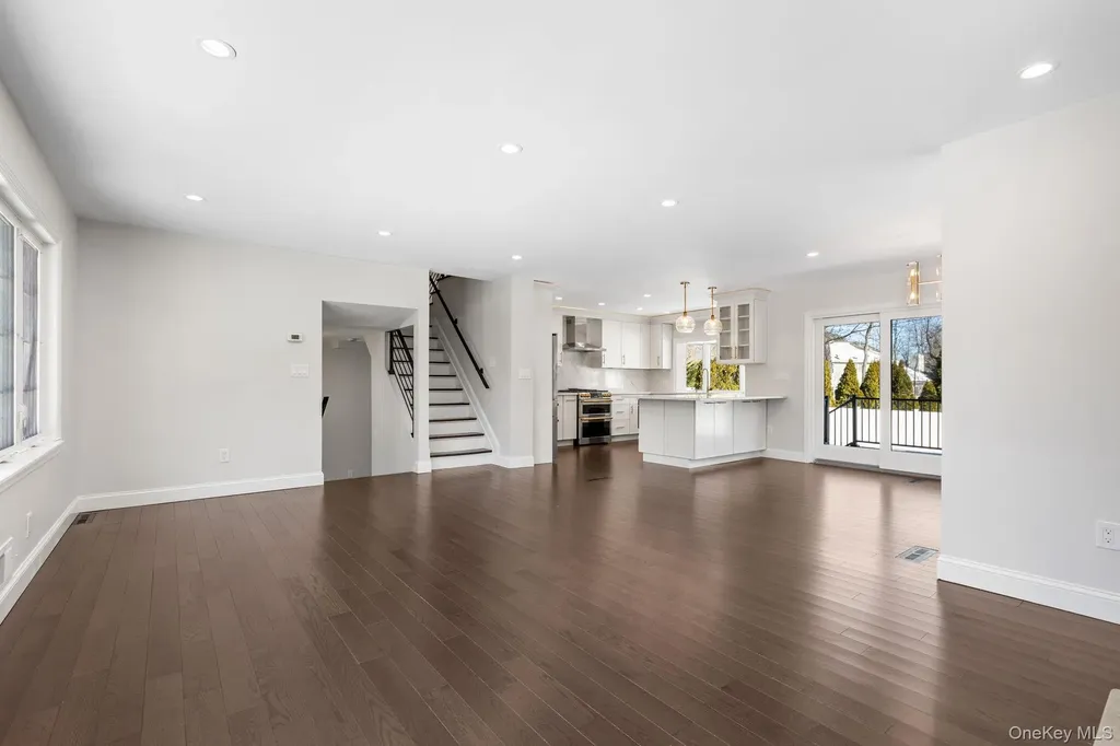 91 Worthington Road White Plains NY 10607