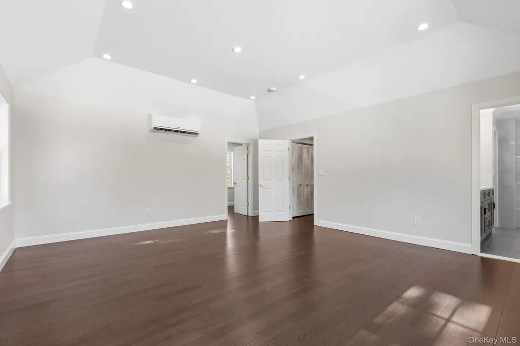91 Worthington Road White Plains NY 10607