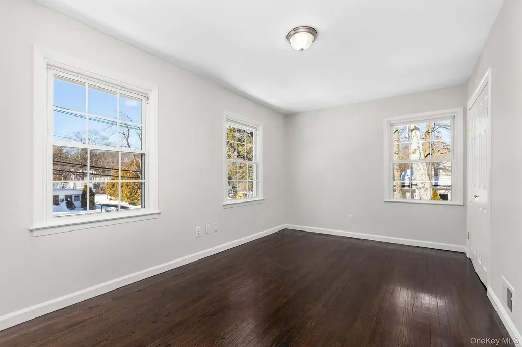 91 Worthington Road White Plains NY 10607