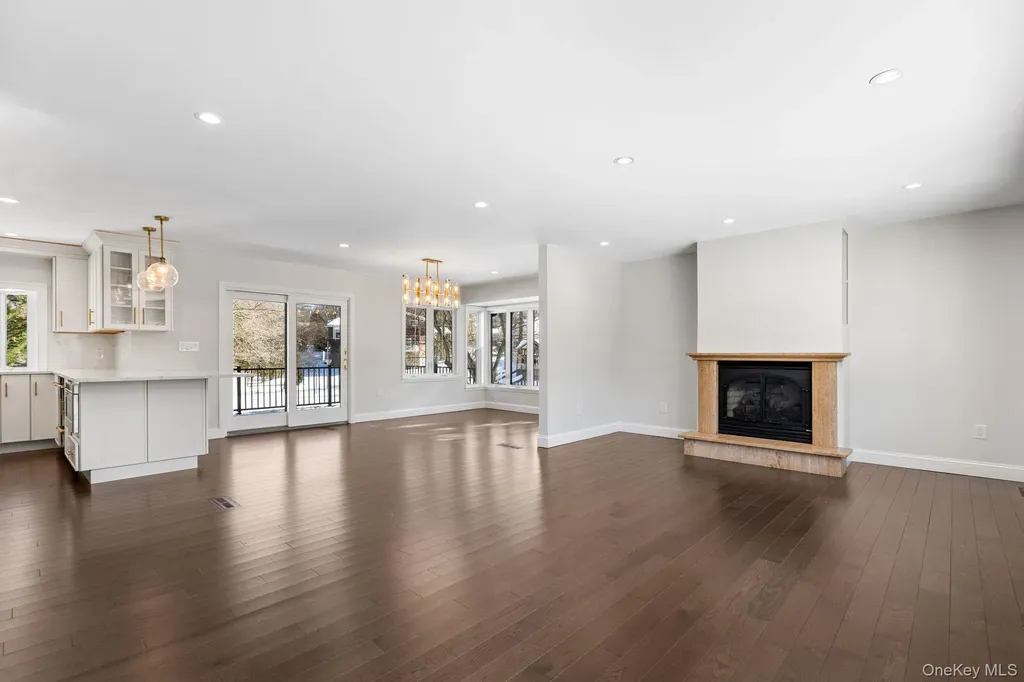 91 Worthington Road White Plains NY 10607