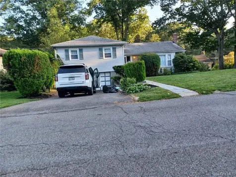 238 Rosehill Avenue New Rochelle NY 10804