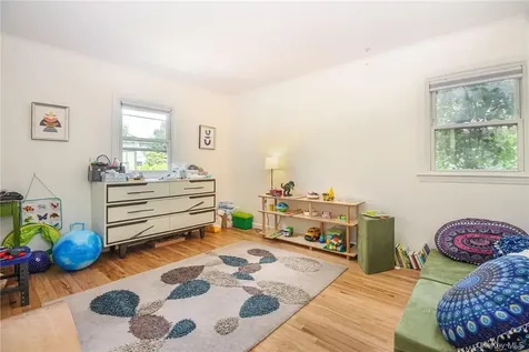 238 Rosehill Avenue New Rochelle NY 10804
