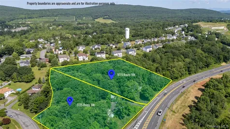 3715-3725 Us Highway 9w Route Highland NY 12528