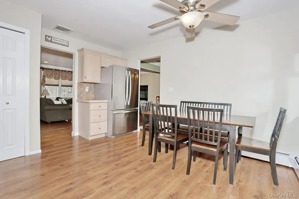 38 Westlyn Drive Bardonia NY 10954