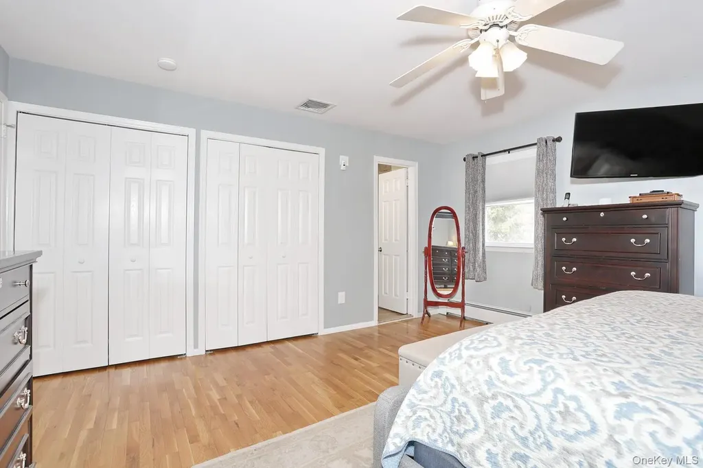 38 Westlyn Drive Bardonia NY 10954