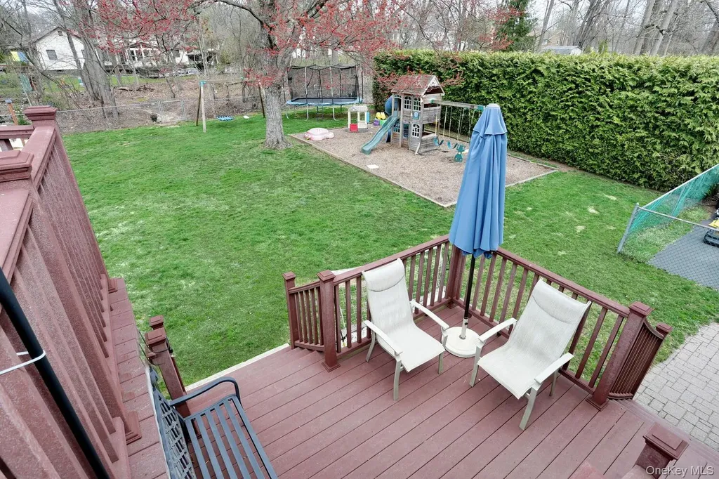 38 Westlyn Drive Bardonia NY 10954
