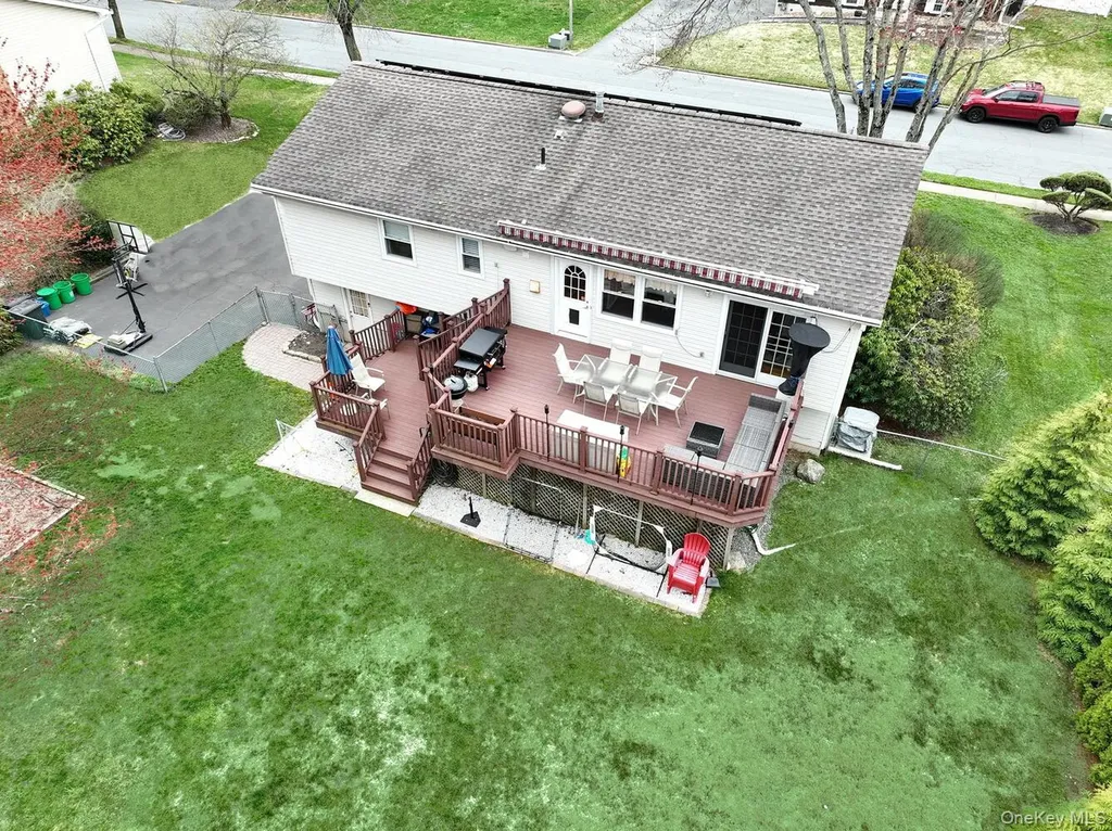 38 Westlyn Drive Bardonia NY 10954
