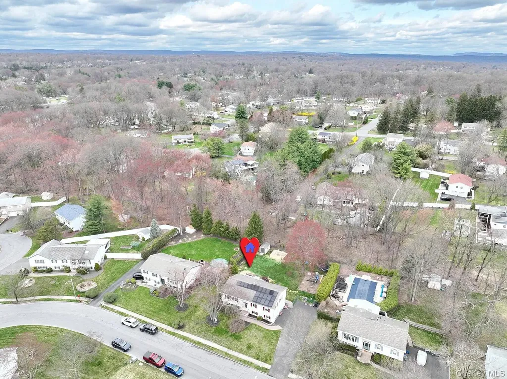 38 Westlyn Drive Bardonia NY 10954