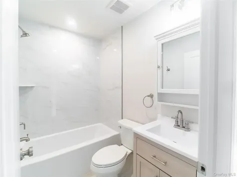 306 South Regent Street Port Chester NY 10573