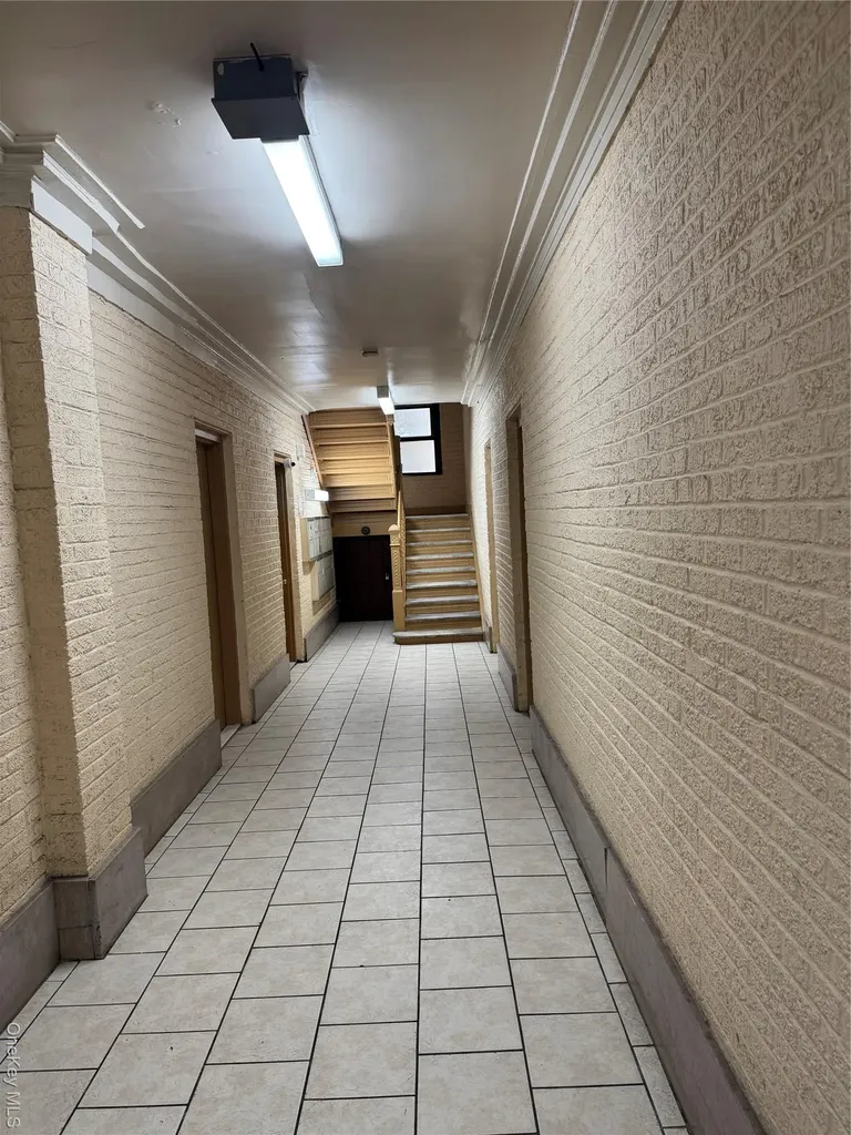 530 159th Bronx NY 10451