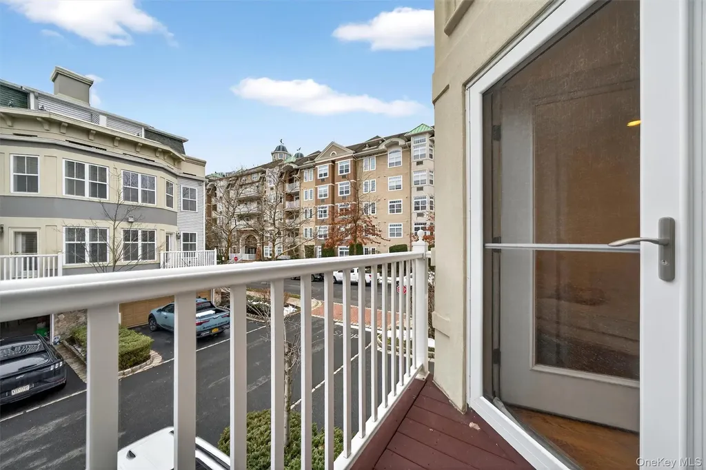 3 Harbor Pointe Drive Haverstraw NY 10927
