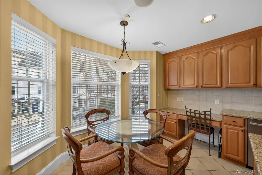 3 Harbor Pointe Drive Haverstraw NY 10927