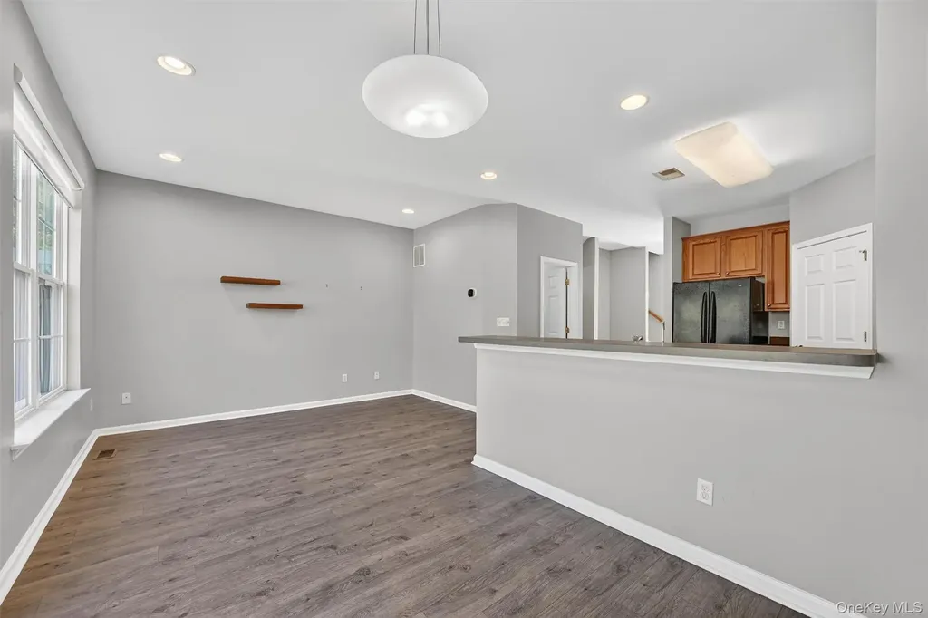 44 Barr Lane Monroe NY 10950