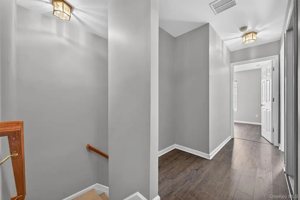 44 Barr Lane Monroe NY 10950